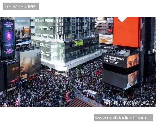 社交媒体如何塑造现代民主进程及其潜在影响分析